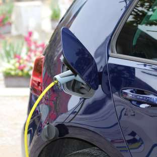 Wie die E-Mobilität die Immobilienbranche beeinflusst.