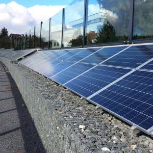 Solarstrom auf Infrastruktur